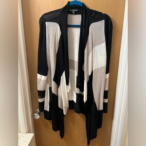 I.N.C. Women’s open cardigan. Size large.